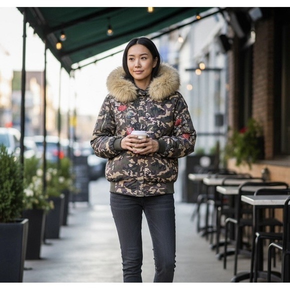 Zara Jackets & Blazers - Zara Trafaluc Camouflage Floral Embroidered Hooded Zip Off Fur Coat Womens XS